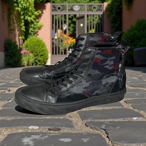 Karl Lagerfeld Leather Textile Camo Print Hi Top Sneakers/Boots Men's size 11.5 - Picture 1 of 9
